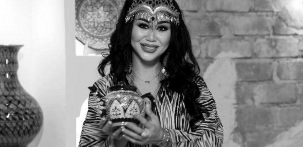 Özbəkistanda müğənni əri tərəfindən öldürülüb