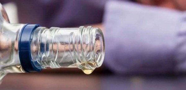 Arıqlamaq üçün sirkə turşusu içən 34 yaşlı Sumqayıt şəhər sakini zəhərlənərək ölüb