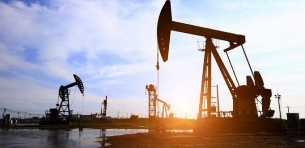 Azərbaycan neftinin qiyməti 71 dollardan aşağı düşüb