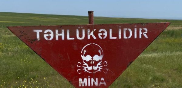 Kəlbəcərdə 39 yaşlı kişi minaya düşüb