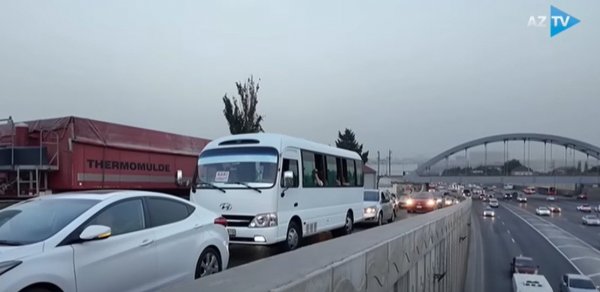 Yay günlərində Bakıdakı tıxacın səbəbləri nədir? - VİDEO