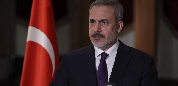 Hakan Fidan: Suriya xalqının yanında olmağa davam edəcəyik