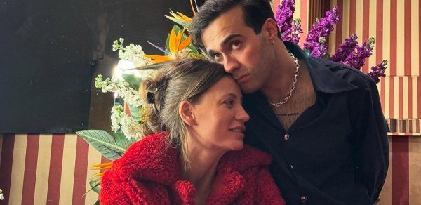 Mert viza ala bilmədiyi üçün Serenayla gedə bilmədi