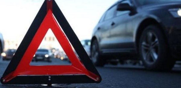Biləsuvarda şəhid atası və daha bir nəfər yol qəzasında xəsarət alıb