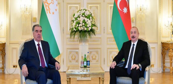Emoməli Rəhmon Prezident İlham Əliyevə məktub ünvanlayıb