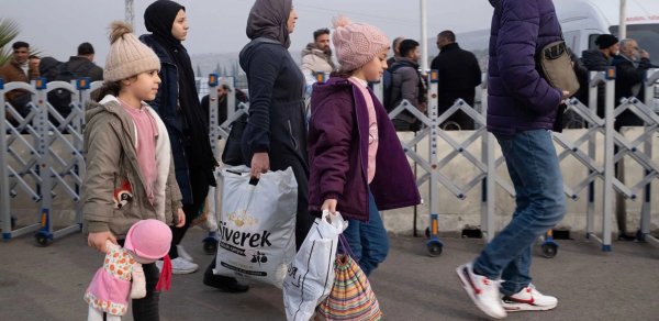 Türkiyədən ölkəsinə qayıdan suriyalıların sayı AÇIQLANDI