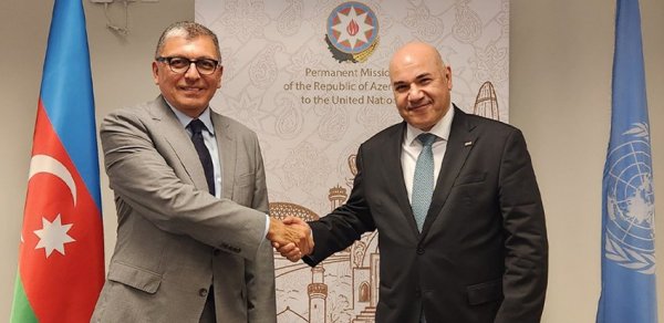 Azərbaycanla İraq arasında ikitərəfli məsələlər müzakirə olunub