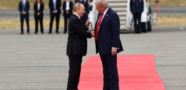Putinlə Tramp arasında Ankoricdə görüş başlayıb - VIDEO
