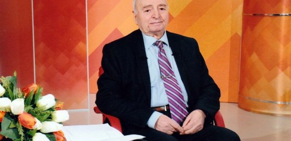 Yazıçı Vidadi Babanlı vəfat etdi