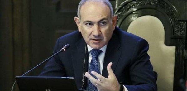 Paşinyan üzr istədi