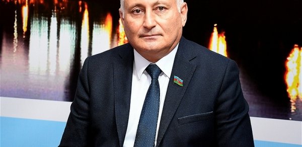 Deputat: "Rusiya-Ukrayna savaşı Zelenskinin siyasi səhnədən çəkilməsi zamanı bitəcək"