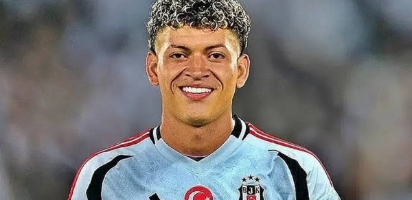 "Beşiktaş" futbolçusunu icarəyə verib