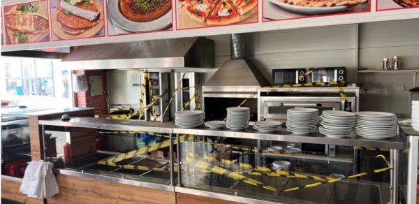 AQTA: Şəmkirdə 20 nəfərin zəhərləndiyi kafenin fəaliyyəti məhdudlaşdırılıb