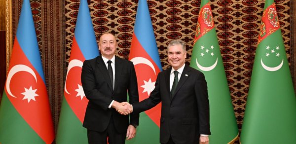 İlham Əliyevin Berdiməhəmmədov ilə təkbətək görüşü başladı - FOTO