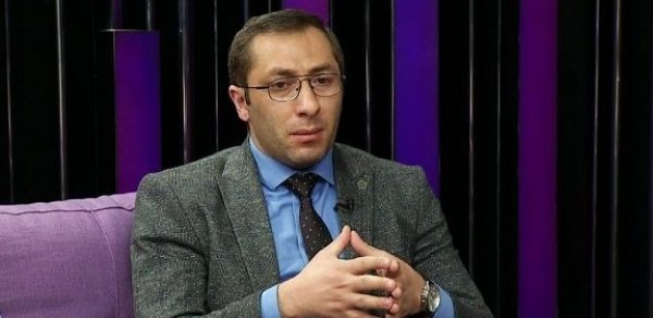 "Azərbaycan tarixi"nin Azərbaycanca keçilməsi şagirdlərə müsbət təsir edəcək"