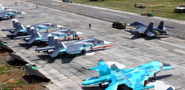 Ukrayna Voronejdəki hərbi bazanı məhv etdi