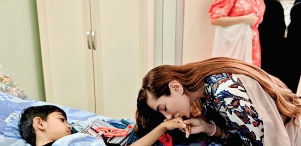 Leyla və Arzu Əliyevalar Milli Onkologiya Mərkəzində - FOTOLAR