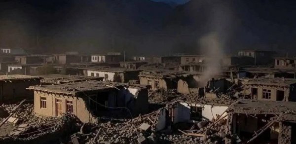 Əfqanıstanda zəlzələdə ölənlərin sayı 800-ə çatıb