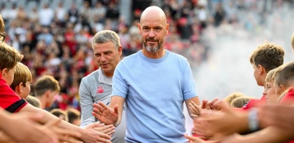 "Bayer 04" baş məşqçisi ilə yolları ayırıb