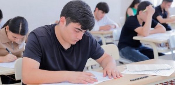 DİM-dən xəbərdarlıq: ixtisas seçimi bu gün başa çatır