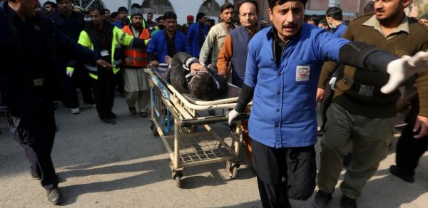 Pakistanda partiya tədbirində partlayış: 11 nəfər öldü