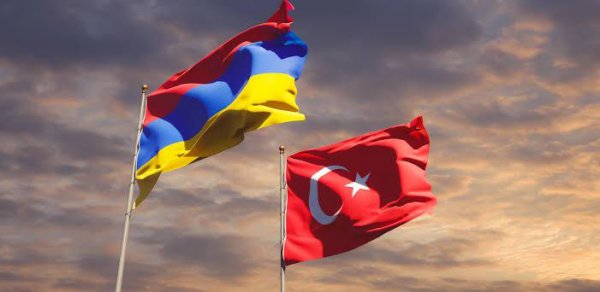 Rəsmi İrəvan Ermənistan və Türkiyə xüsusi nümayəndələrinin görüşünü təsdiqləyib