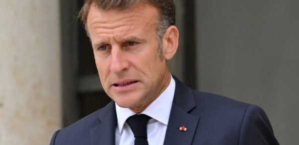 The Telegraph: Makron Fransanı idarəolunmaz vəziyyətə salıb