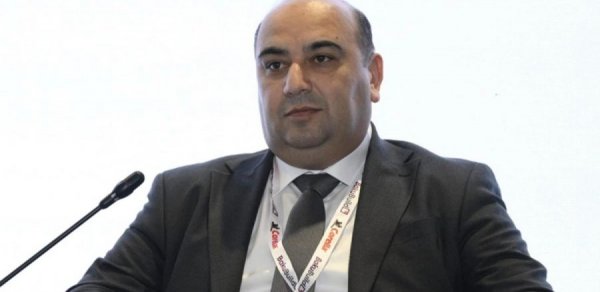 Tofiq İslamov vəzifəsindən azad edildi