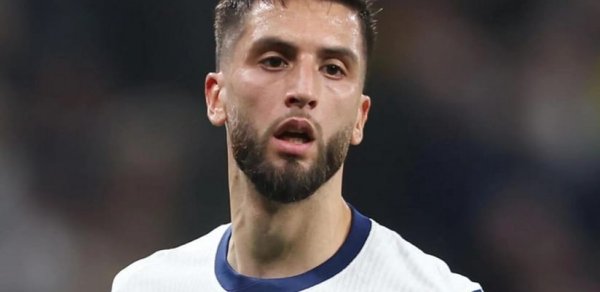 İspaniya klubu "Tottenhem"in futbolçusunu transfer etmək istəyir
