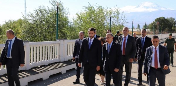 Ermənistan XİN-də Türkiyə heyəti ilə danışıqlar başa çatıb