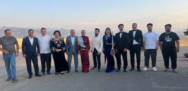 “Yolu Zəfər yoludur, Zəngəzur” - VİDEO