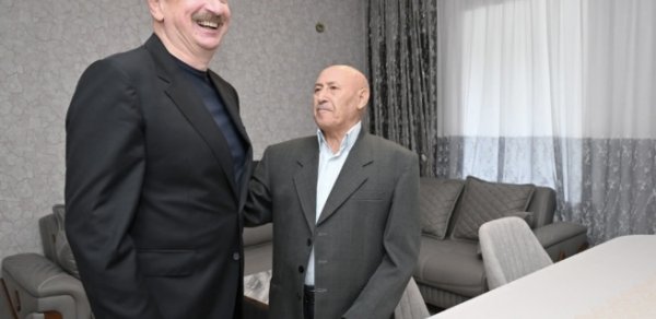 İlham Əliyev Xocavənd rayonunun Qırmızı Bazar qəsəbəsində olub