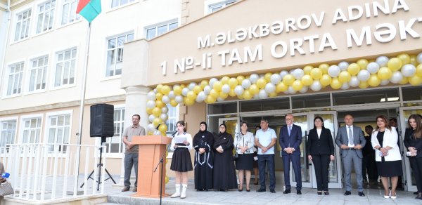 Nazirlik rəsmiləri Bilik Günü tədbirlərində - FOTOLAR