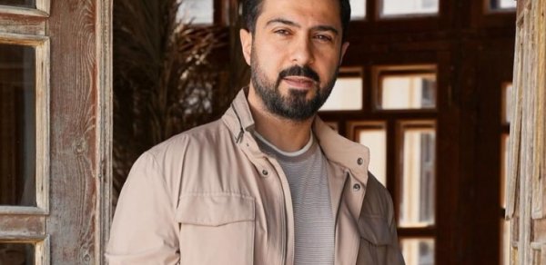 "Anamın ölümünü qardaşımın paylaşımından öyrəndim" - Namiq Qaraçuxurlu