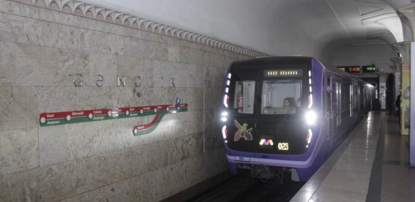 Bakı metrosu saat 02:00-a qədər işləyəcək - Bu tarixlərdə