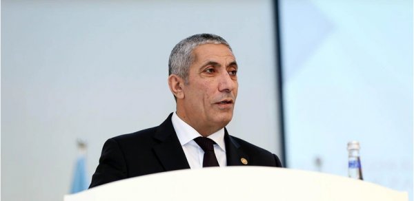 Siyavuş Novruzov: Azərbaycan Ermənistanla sülh müqaviləsinin bir addımlığındadır