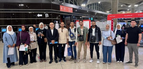 14 fələstinli tələbə Azərbaycanda təhsil almaq üçün Qəzzadan təxliyə edildi
