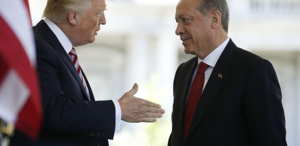 Tramp: Ərdoğanı sentyabrın 25-də Ağ Evdə qəbul edəcəyəm