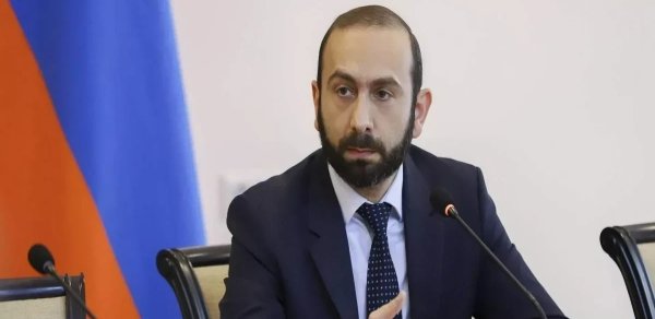 Mirzoyan: Sülh müqaviləsinin imzalanacağı yer barədə məsləhətləşmələrə hazırdır
