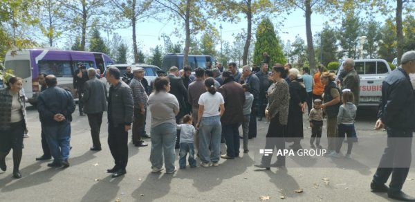 Kəlbəcər şəhərinə növbəti köç karvanı yola salınıb - FOTO