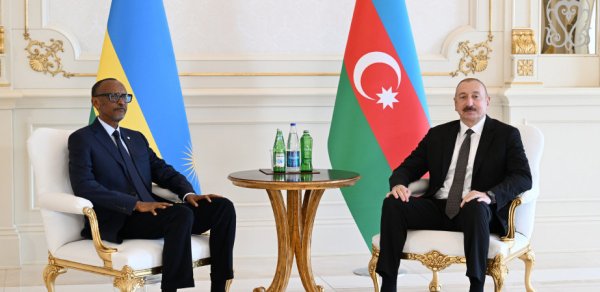 İlham Əliyevin Ruanda Prezidenti ilə təkbətək görüşü olub