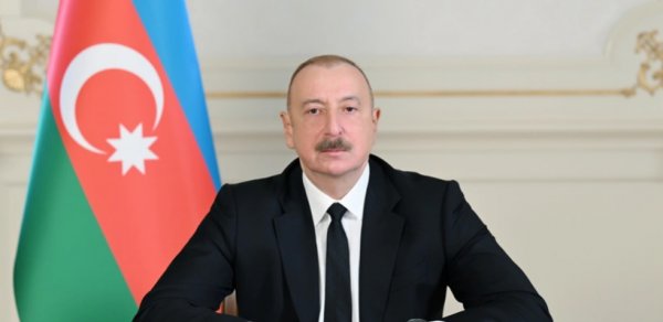 İlham Əliyev Səudiyyə Ərəbistanının Kralını milli bayram münasibətilə təbrik edib