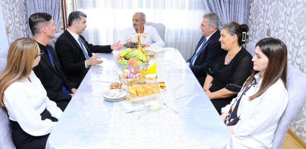 Naftalanda Vətən Müharibəsi Şəhidi Fərid Adıgözəlovun ailəsi ziyarət olunub - FOTOLAR