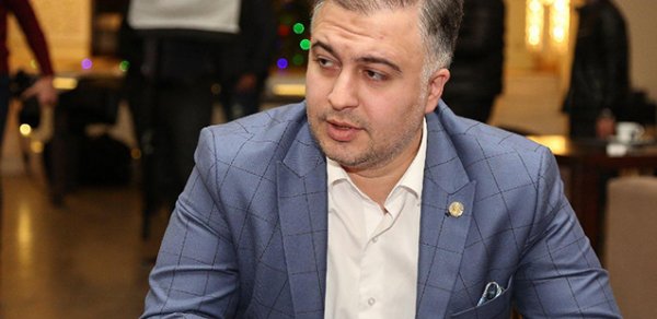 Hüseyni aldatdılar: "Daha heç kimə yardım etməyəcəyəm"
