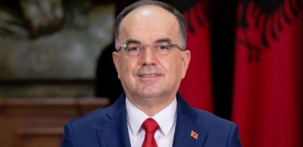 Albaniya prezidenti: "Azərbaycan ilə çox yaxşı siyasi dialoq mövcuddur"