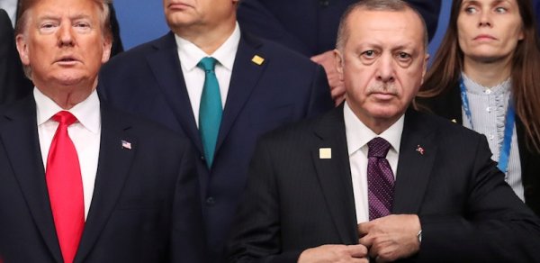 Tramp-Ərdoğan görüşü başa çatıb
