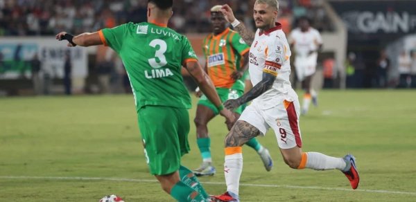 Türkiyə Superliqası: "Qalatasaray" səfərdən üç xalla qayıdır