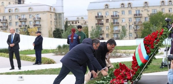 Medianın İnkişafı Agentliyində Anım Gününə həsr olunan tədbir keçirilib, Zəfər parkı ziyarət edilib