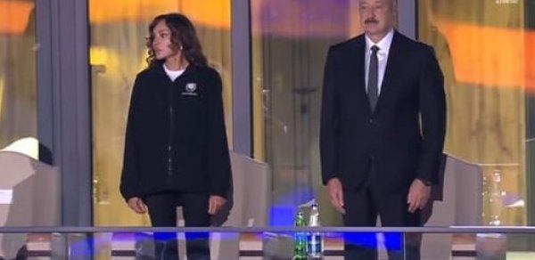 Prezident və xanımı Gəncədə III MDB Oyunlarının açılış mərasimini izləyiblər