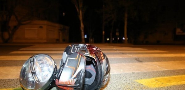 Neftçalada motosiklet divara çırpılıb, ölən var